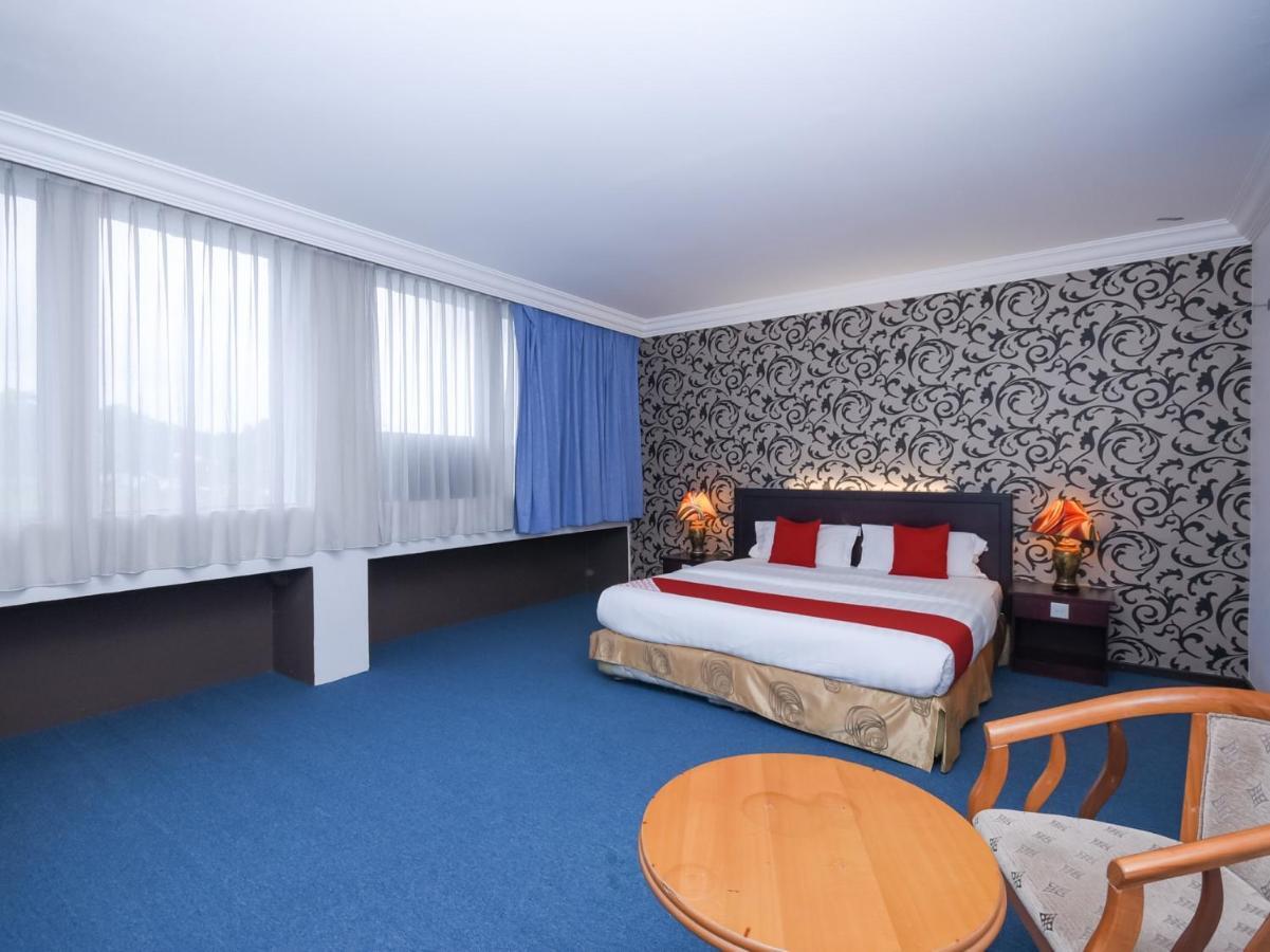 Super Oyo 89604 City Home Stay Miri Ngoại thất bức ảnh